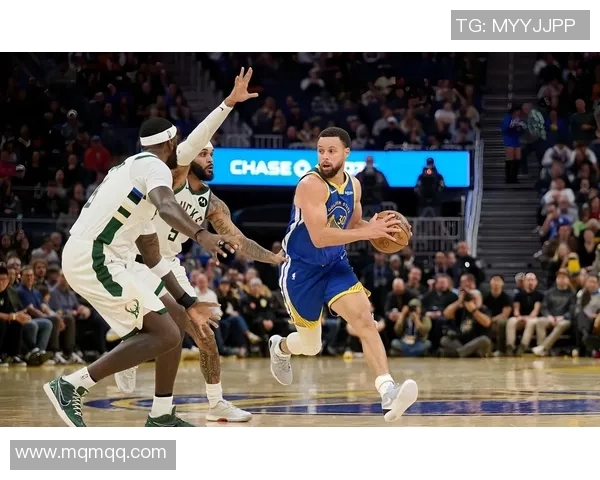 勇士队再度碾压对手，库里砍下50分再创纪录